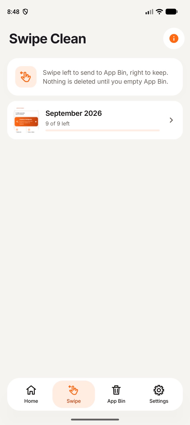 Swipe Clean in 1Cleaner for Android: the photo library split into months
